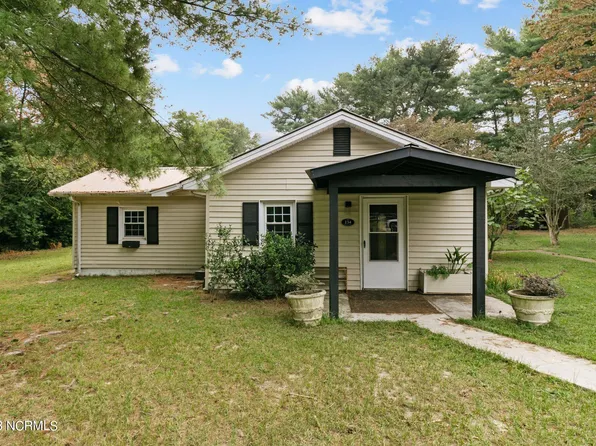 134 Gaston Way, West End, NC 27376