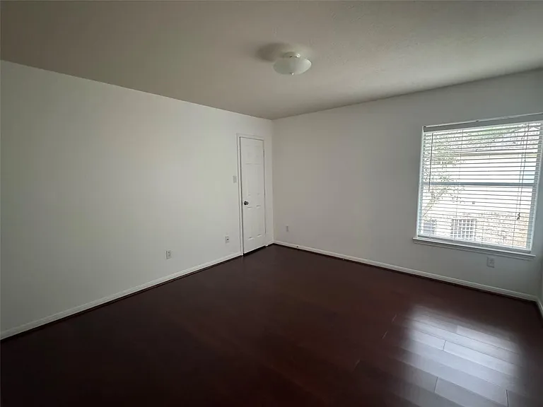 6311 Auburn Terrace Ct — Photo 19