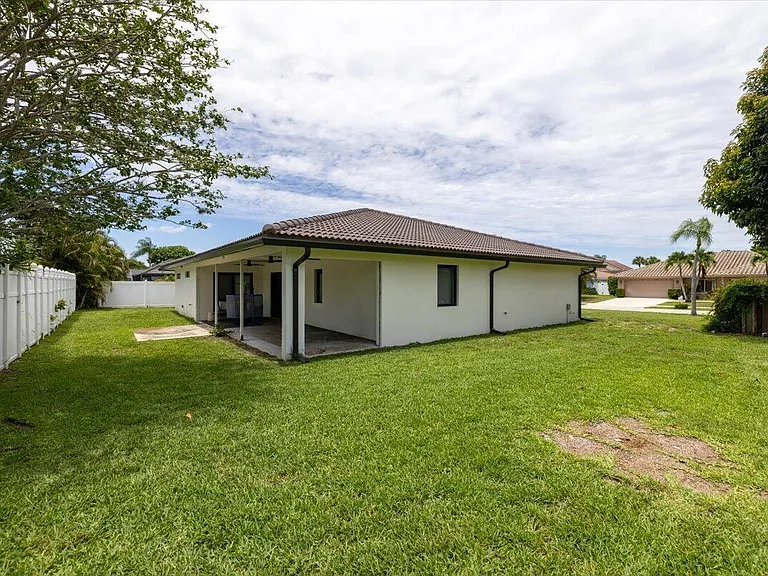 6897 Terra Tranquila Dr — Photo 5