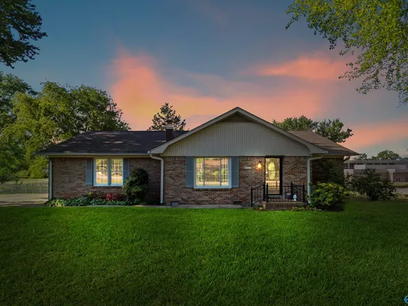 1210 Blevins Gap Rd SE, Huntsville, AL 35802