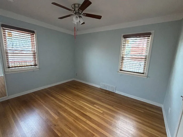 14570 Angelique Ave — Photo 9