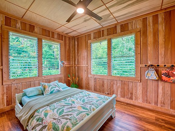 14th image of 2070 Kalanianaole St