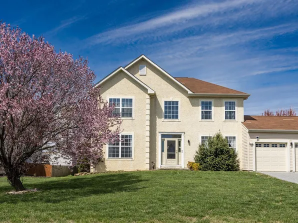 37 London Dr, Smyrna, DE 19977