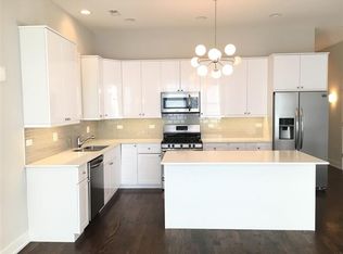 2404 W Cortland St #2408-1W, Chicago, IL 60647