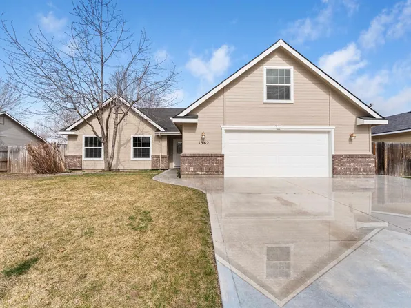 1362 Tennessee Dr, Middleton, ID 83644