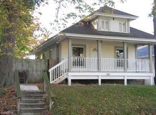 818 Larned St, Lansing, MI 48912