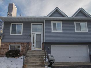 1901 Woodburn Rd, Waukesha, WI 53188