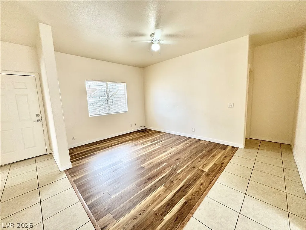 3 bed, 2.0 bath, 4420 sqft, $1,100 — Photo 3