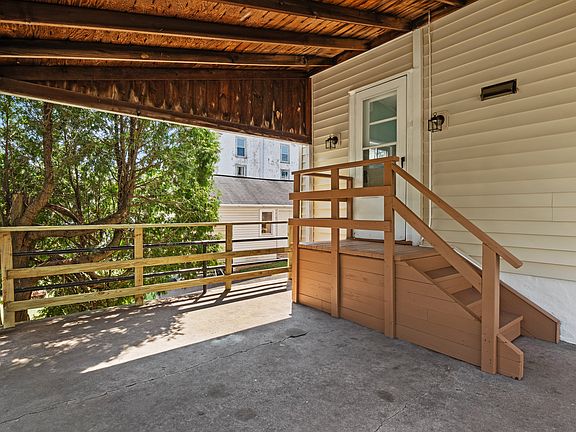 Private Covered Patio