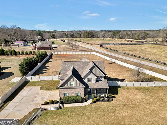 5th image of 1100 Stroud Rd