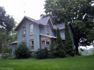 146 N Stringtown Rd, Quincy, MI 49082