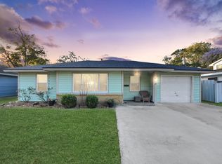 221 W 4th St, Deer Park, TX 77536