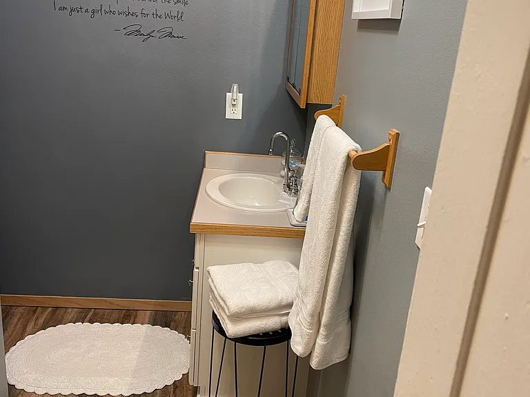 1220 Smelter Ave NE #1 — Photo 7