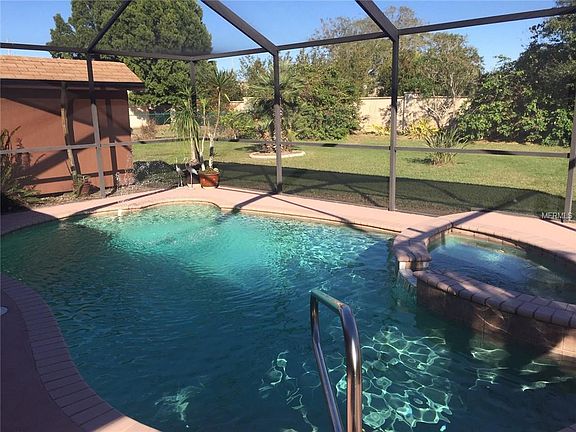 2nd image of 211 N Brockfield Dr