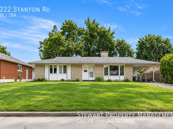 1222 Stanton Rd, Ottawa, ON K2C 3E2