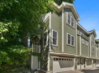 46 Craigie St #C, Somerville, MA 02143