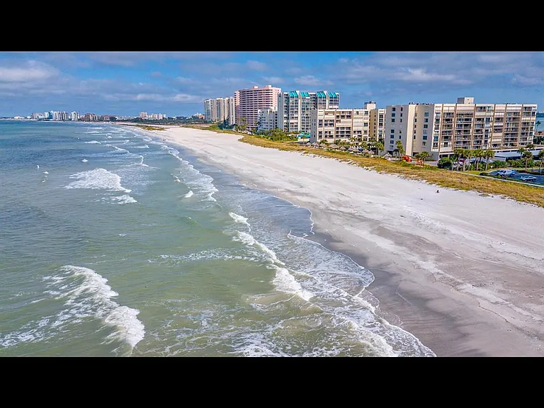 1430 Gulf Blvd #612 — Photo 39