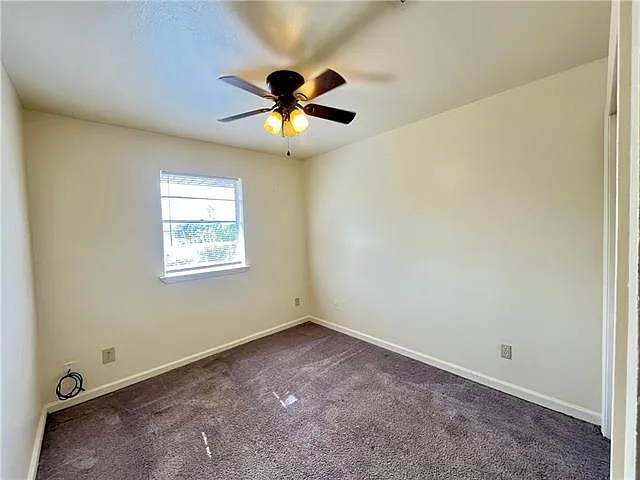 583 Delmar St — Photo 21