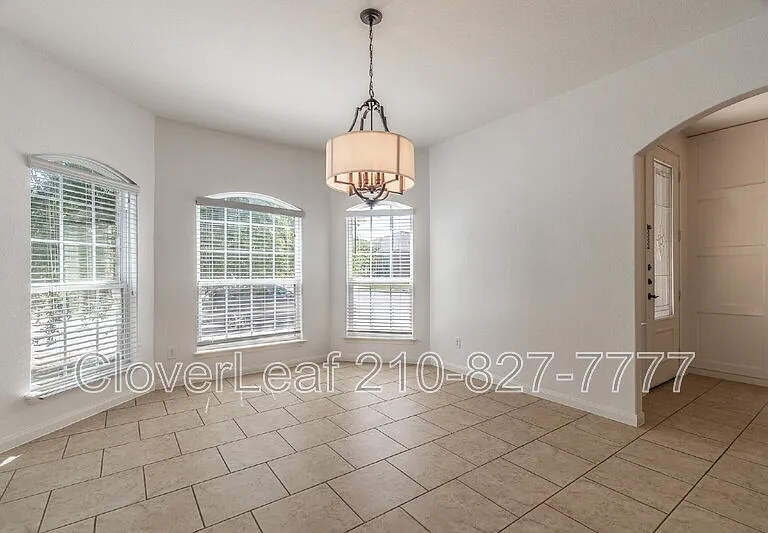 8003 Oxbow Way — Photo 9