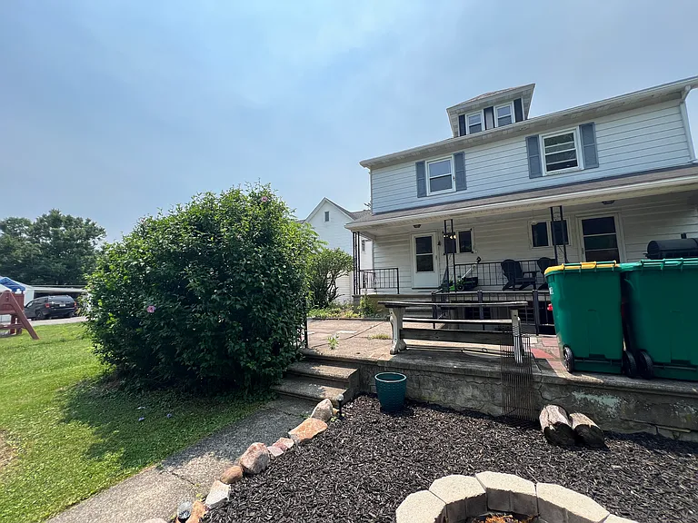 136 Sanders Rd — Photo 36