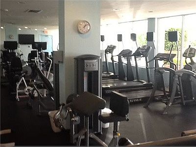5th image of 5660 Collins Ave APT 4C