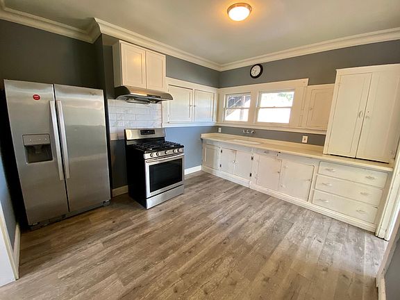 5th image of 1106 Lick Ave #1