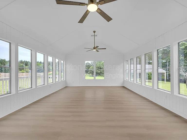 2341 Wall Rd — Photo 5