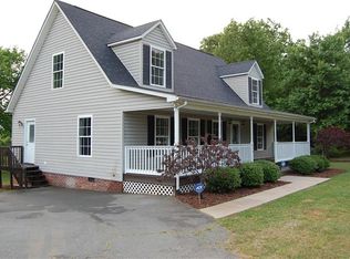 7936 Vance Rd, Kernersville, NC 27284