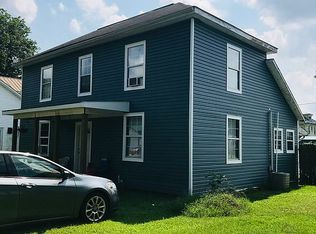 202 Gallatin St, Ravenswood, WV