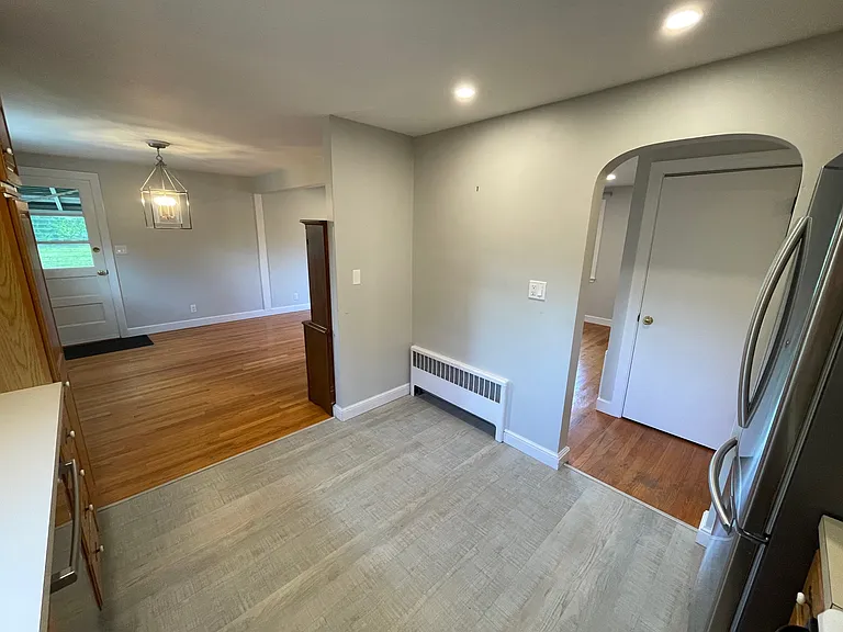 12 Anna Rd — Photo 8