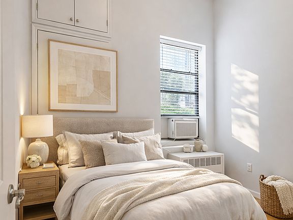 4th image of 273 Albany Ave APT 4A