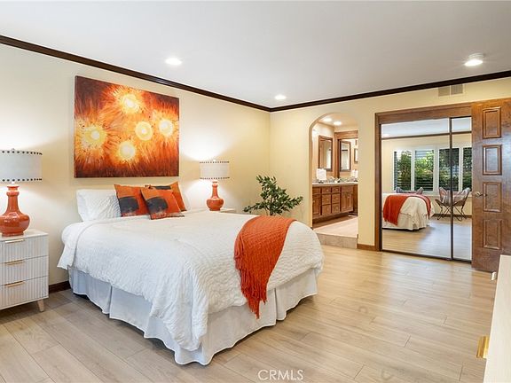 4th image of 6272 Riviera Cir