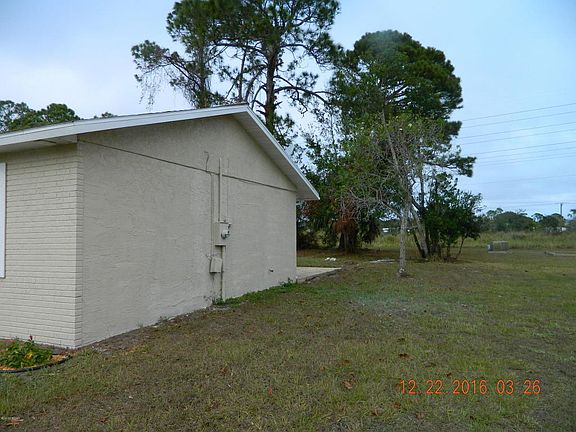 4th image of 1171 N Tracy Dr