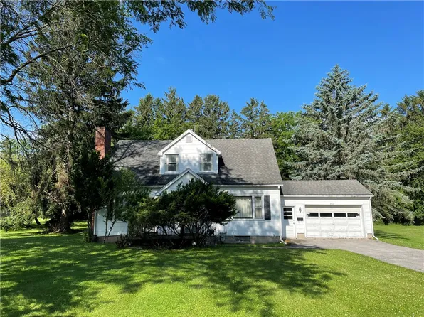 3312 County Road 16, Canandaigua, NY 14424
