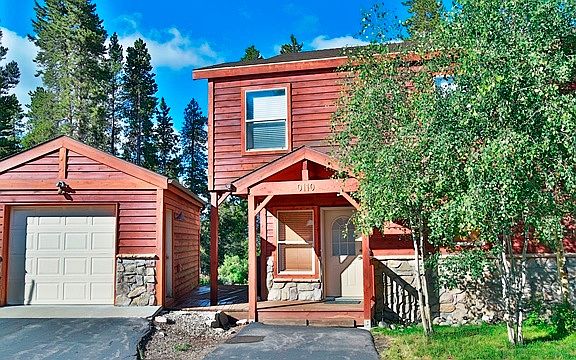 2nd image of 110 Monarch Dr #110