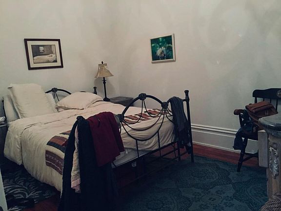 Back bedroom