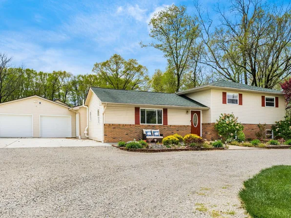 6823 Hagerty Rd, Ashville, OH 43103