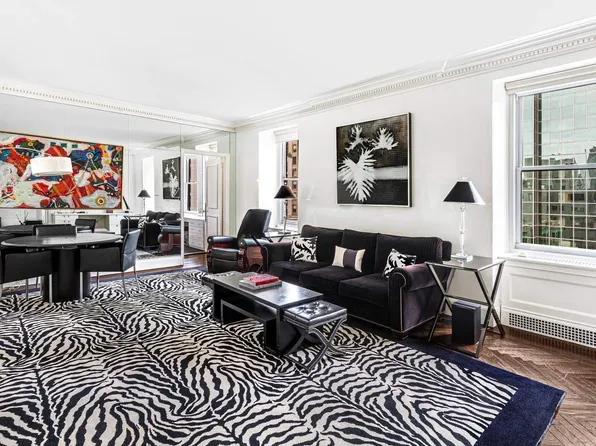 781 5th Avenue image 1 of 7