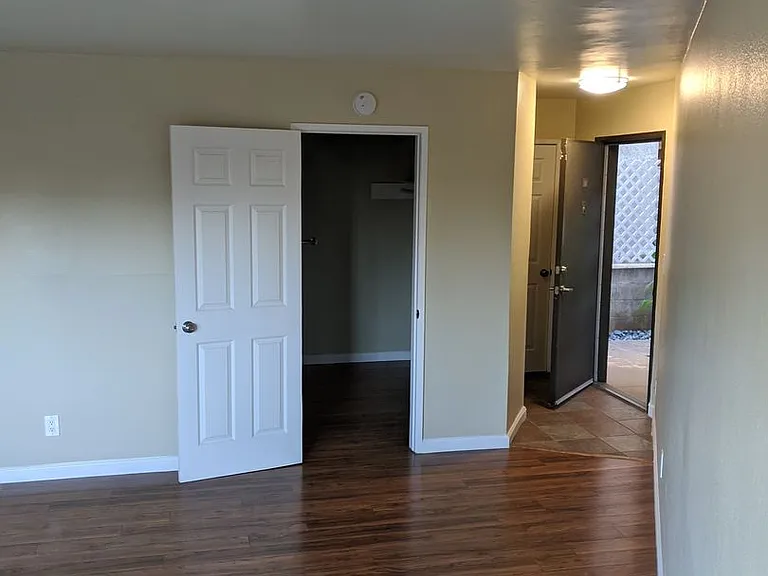 Marina View Terrace — Photo 20