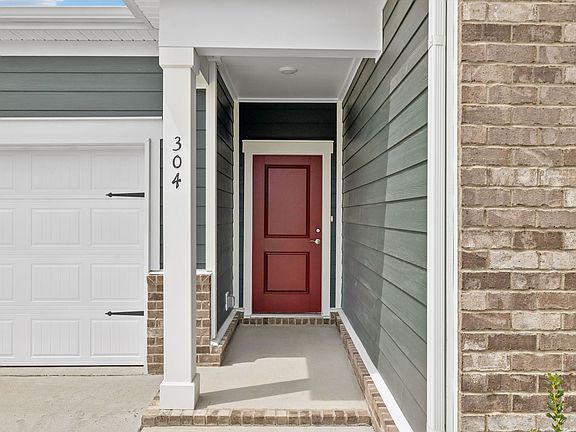 4th image of 304 Stonehaus Cir