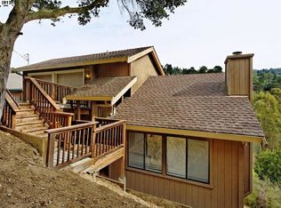 6030 Zinn Dr, Oakland, CA 94611
