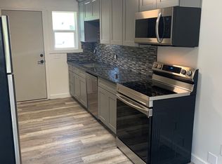 1164 N Grape St #3, Coquille, OR 97423