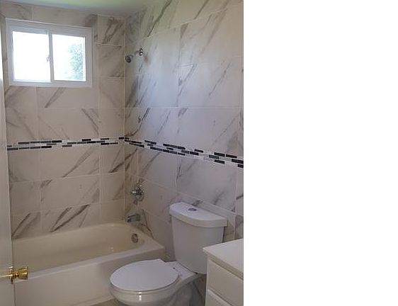 5th image of 192 Seymour Ave #3