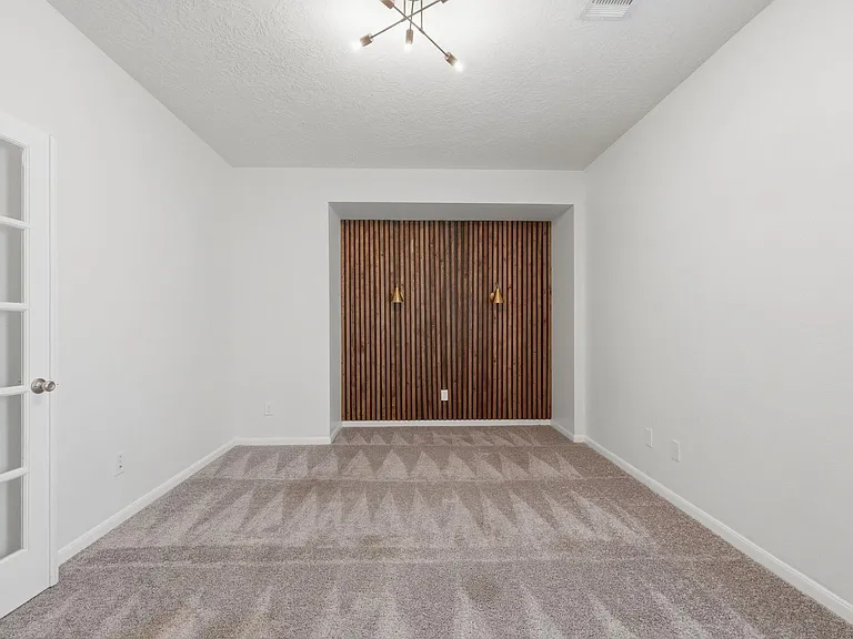 1140 Clonmore Ct — Photo 23