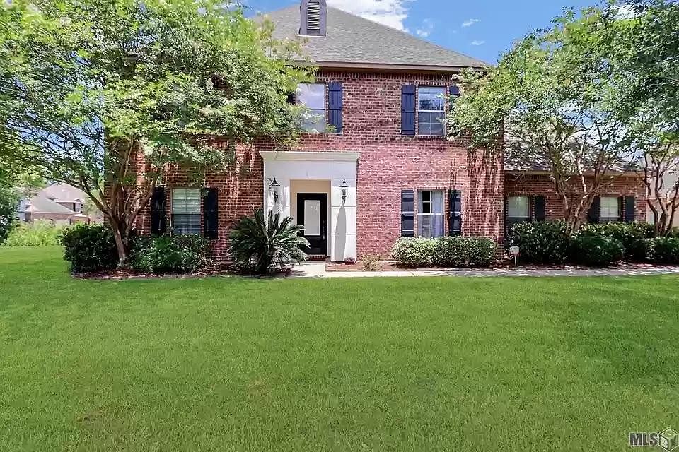 1st image of 12141 Central Park Dr