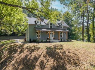 1846 Sunset Farms Rd, Whittier, NC 28789
