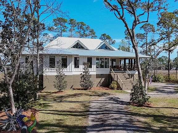 3rd image of 160 Eventide Ln