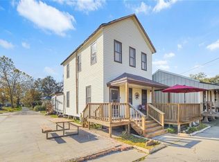 209 Arthur Ave, Lake Arthur, LA 70549