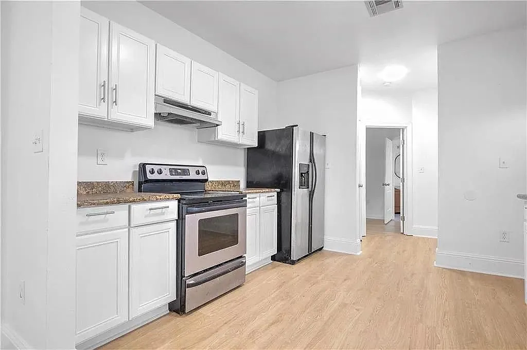 3 bed, 2.0 bath, 1500 sqft, $1,800 — Photo 4