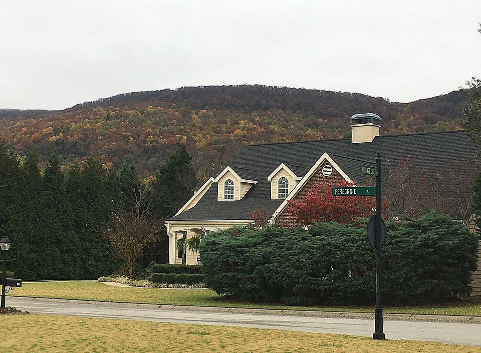 2nd image of 625 Peregrine Pl